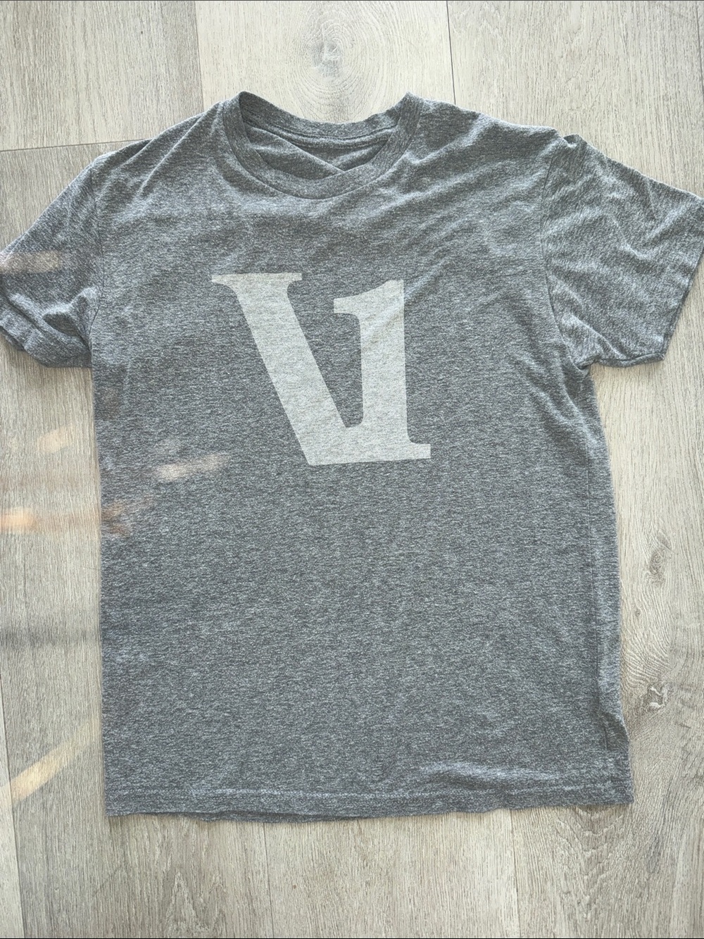 Vuori worn tshirt